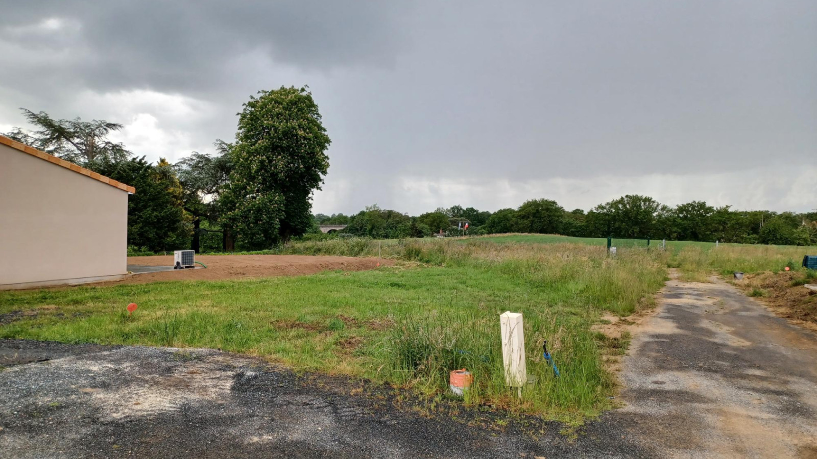 Terrain constructible de 553m2 à Cholet