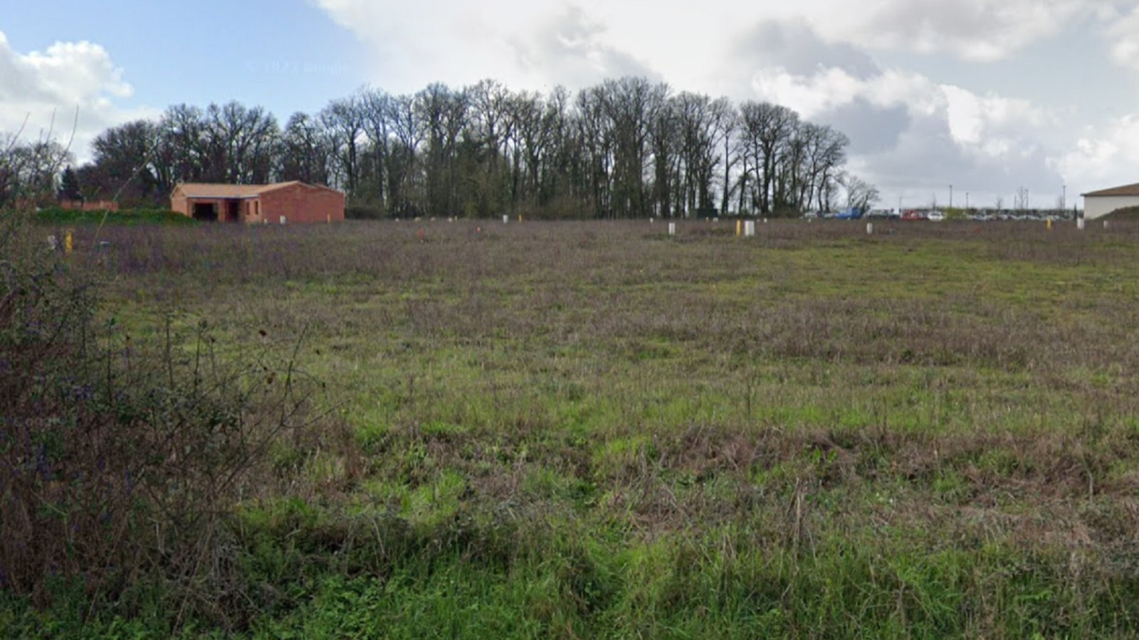 Terrain constructible de 1650m2 à Châtellerault