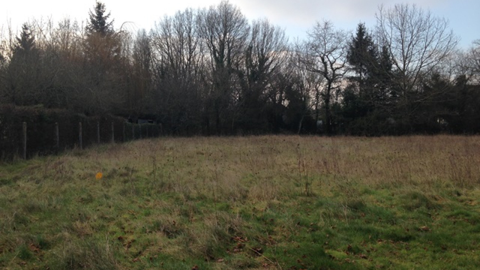 Terrain constructible de 378m2 à Azay-le-Rideau