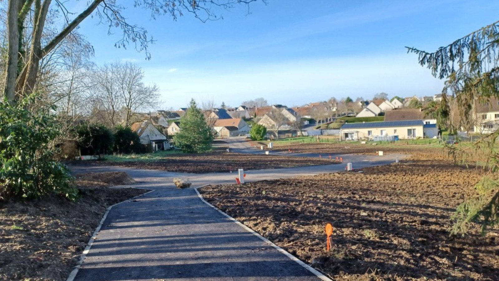 Terrain constructible de 451m2 à Joué-lès-Tours