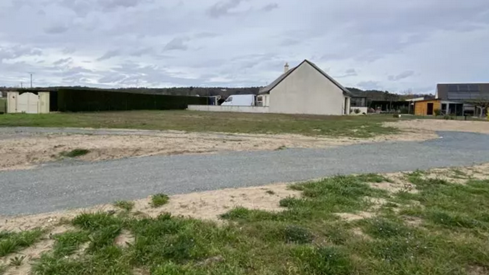 Terrain constructible de 550m2 à Bellevigne-les-Châteaux