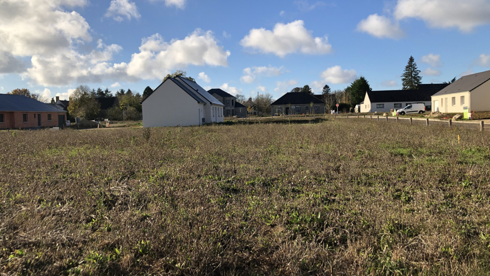 Terrain constructible de 613m2 à Gien