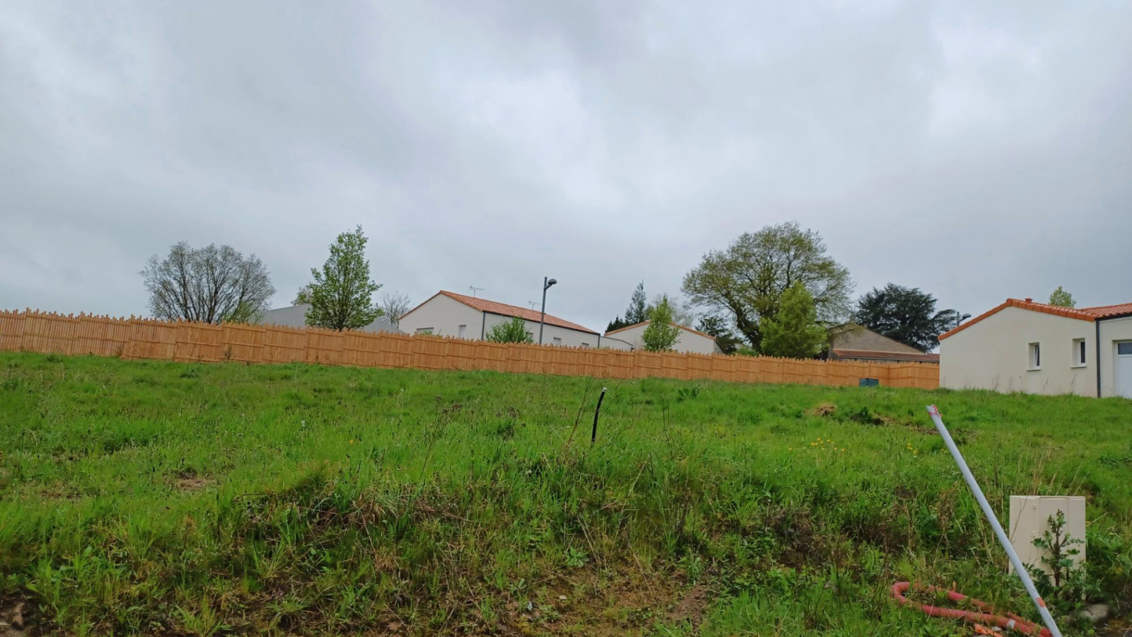 Terrain constructible de 480m2 à Mortagne-sur-Sèvre