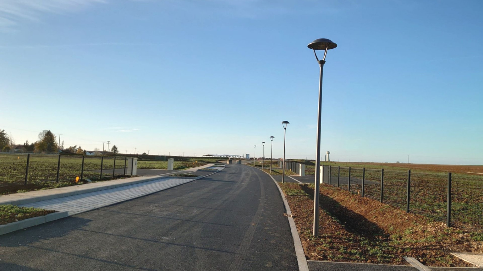 Terrain constructible de 417m2 à Saint-Jean-de-la-Ruelle