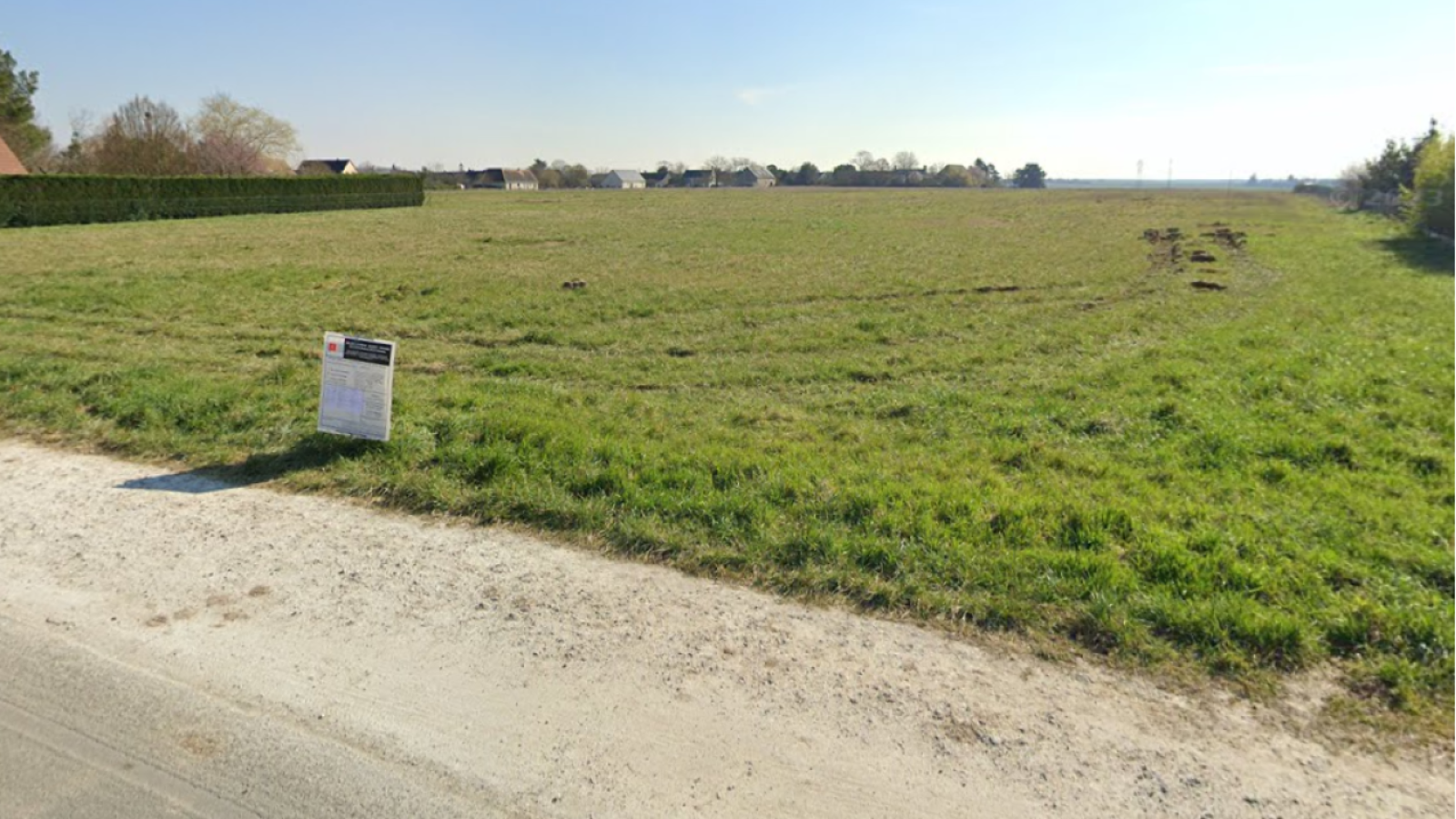 Terrain constructible de 503m2 à Veigné