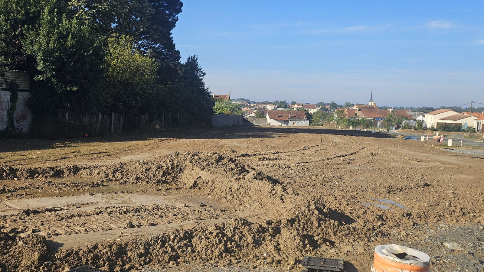 Terrain constructible de 310m2 à Beaupréau-en-Mauges