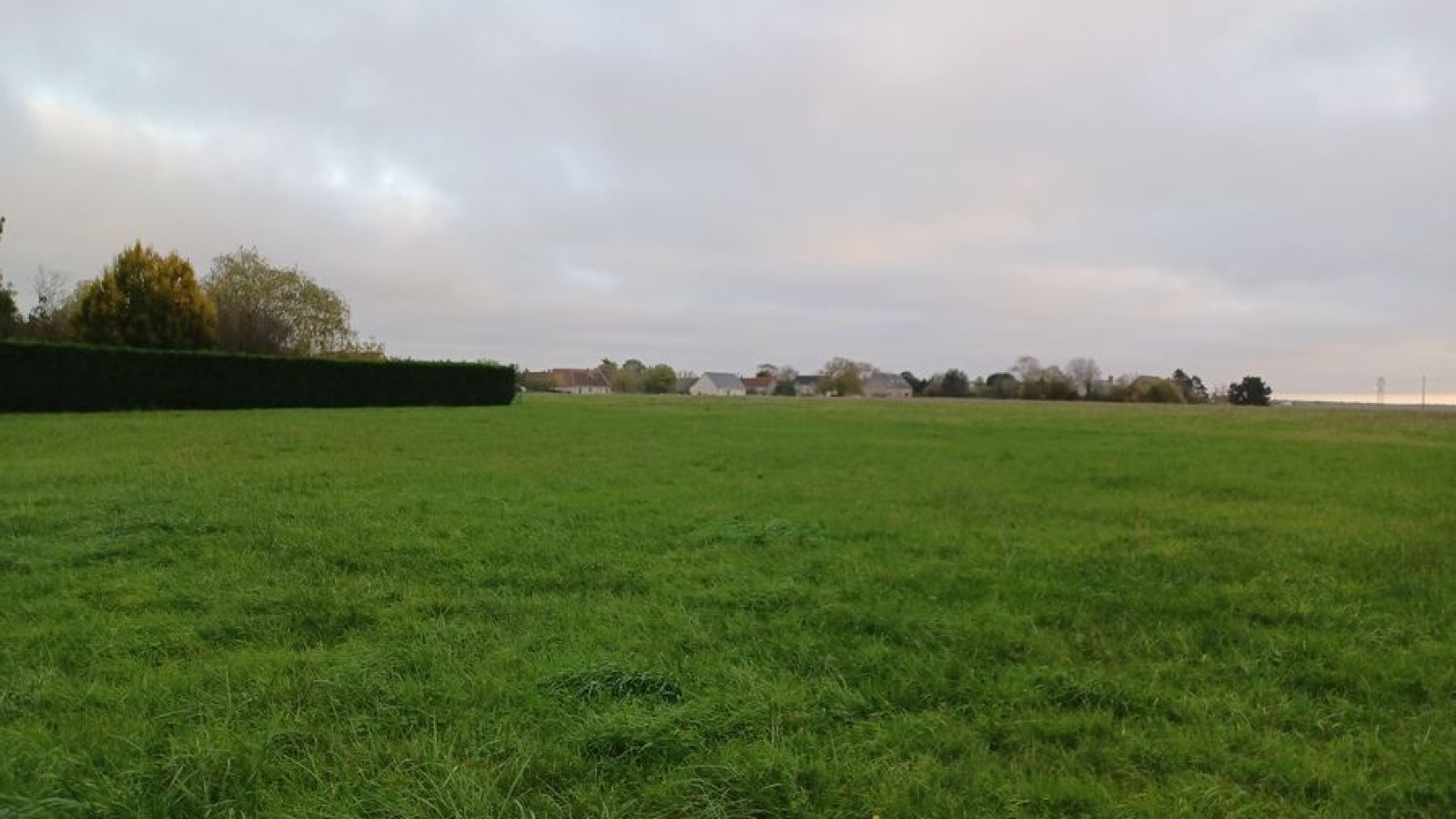 Terrain constructible de 521m2 à Semblançay