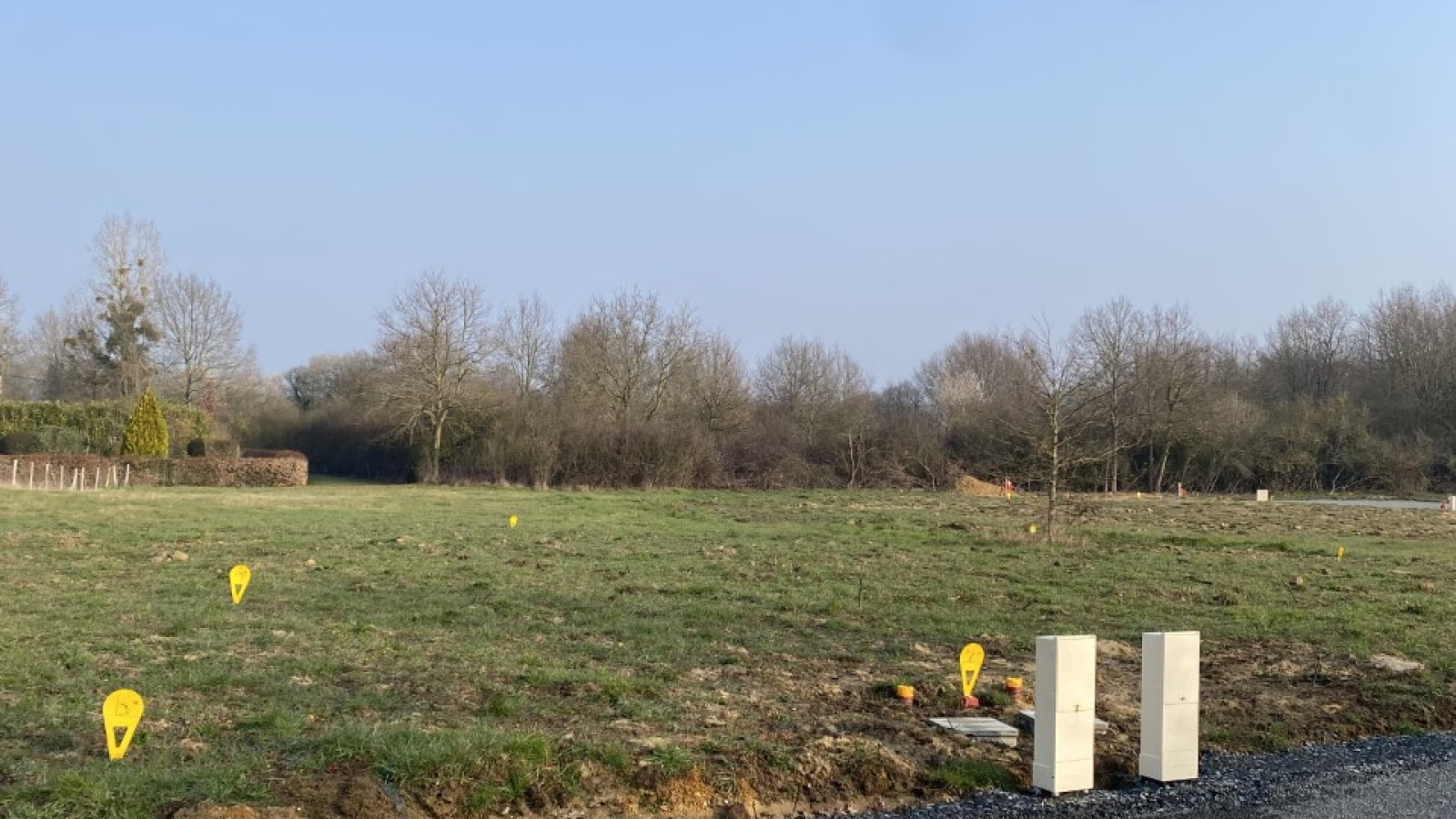 Terrain constructible de 347m2 à Corzé