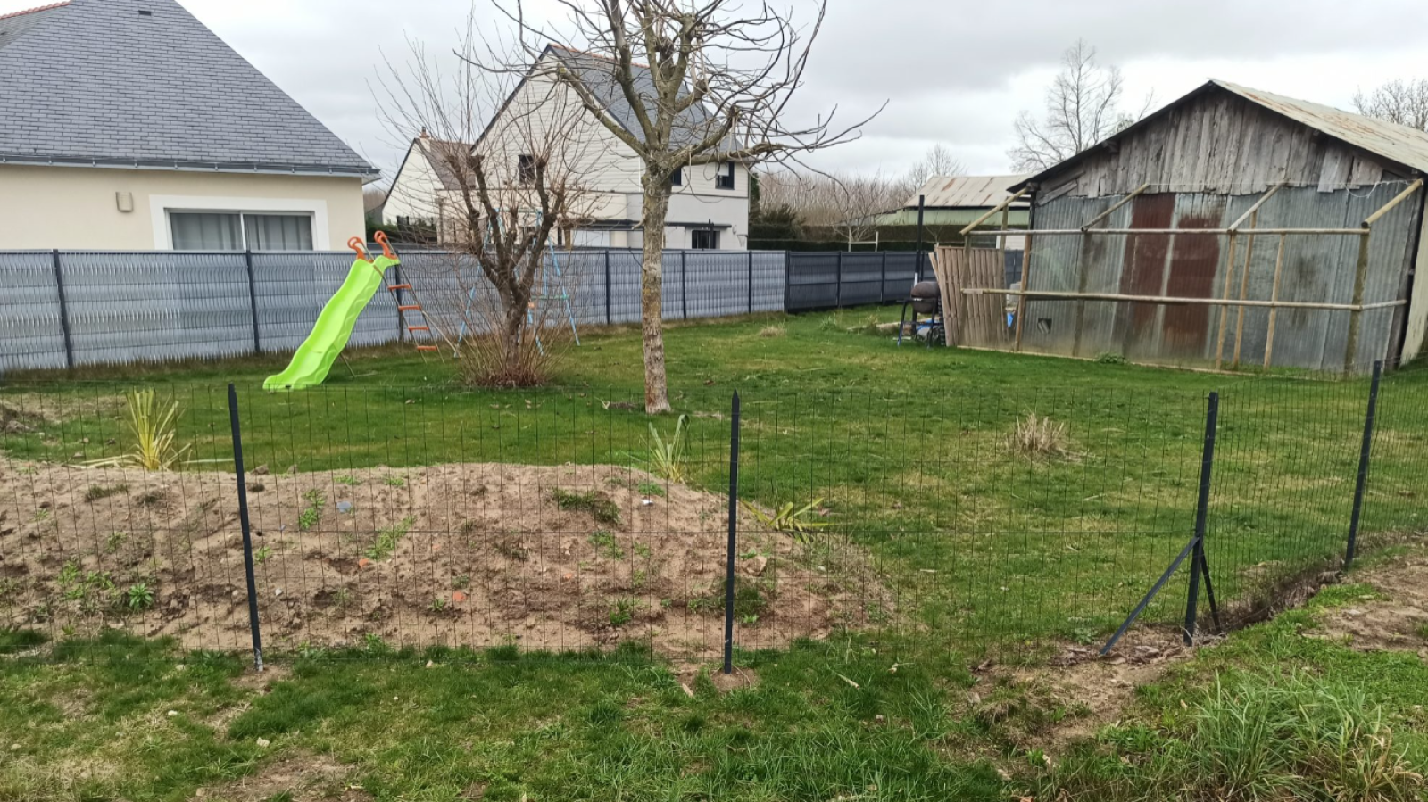 Terrain constructible de 262m2 à Beaufort-en-Anjou