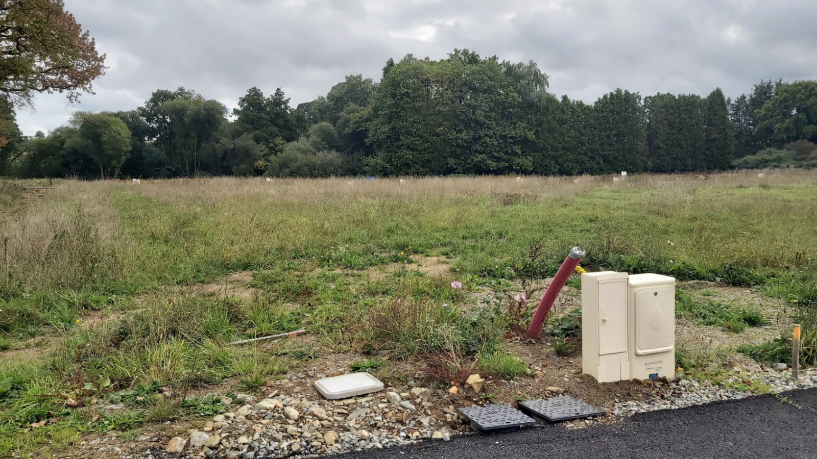 Terrain constructible de 887m2 à Saint-Maurice-la-Clouère