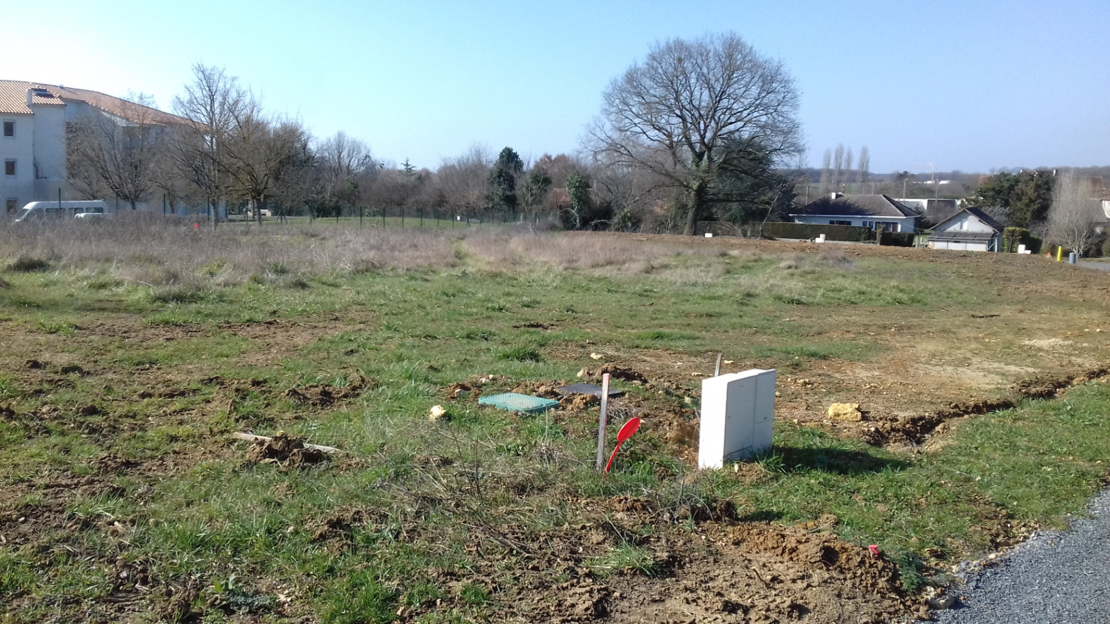 Terrain constructible de 721m2 à Châtellerault