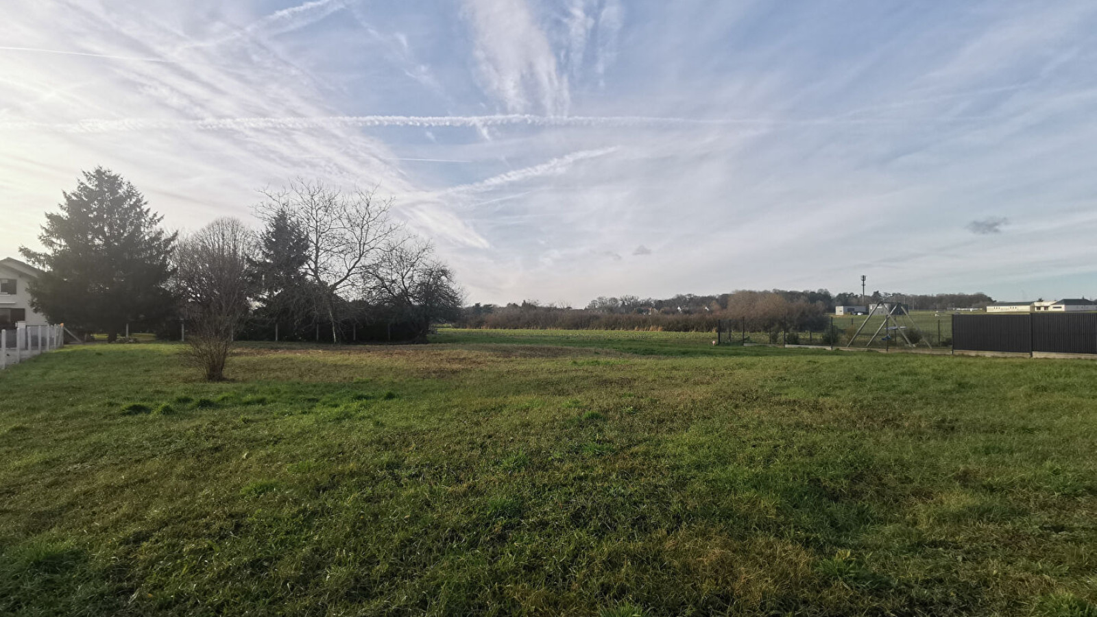 Terrain constructible de 900m2 à Chailles