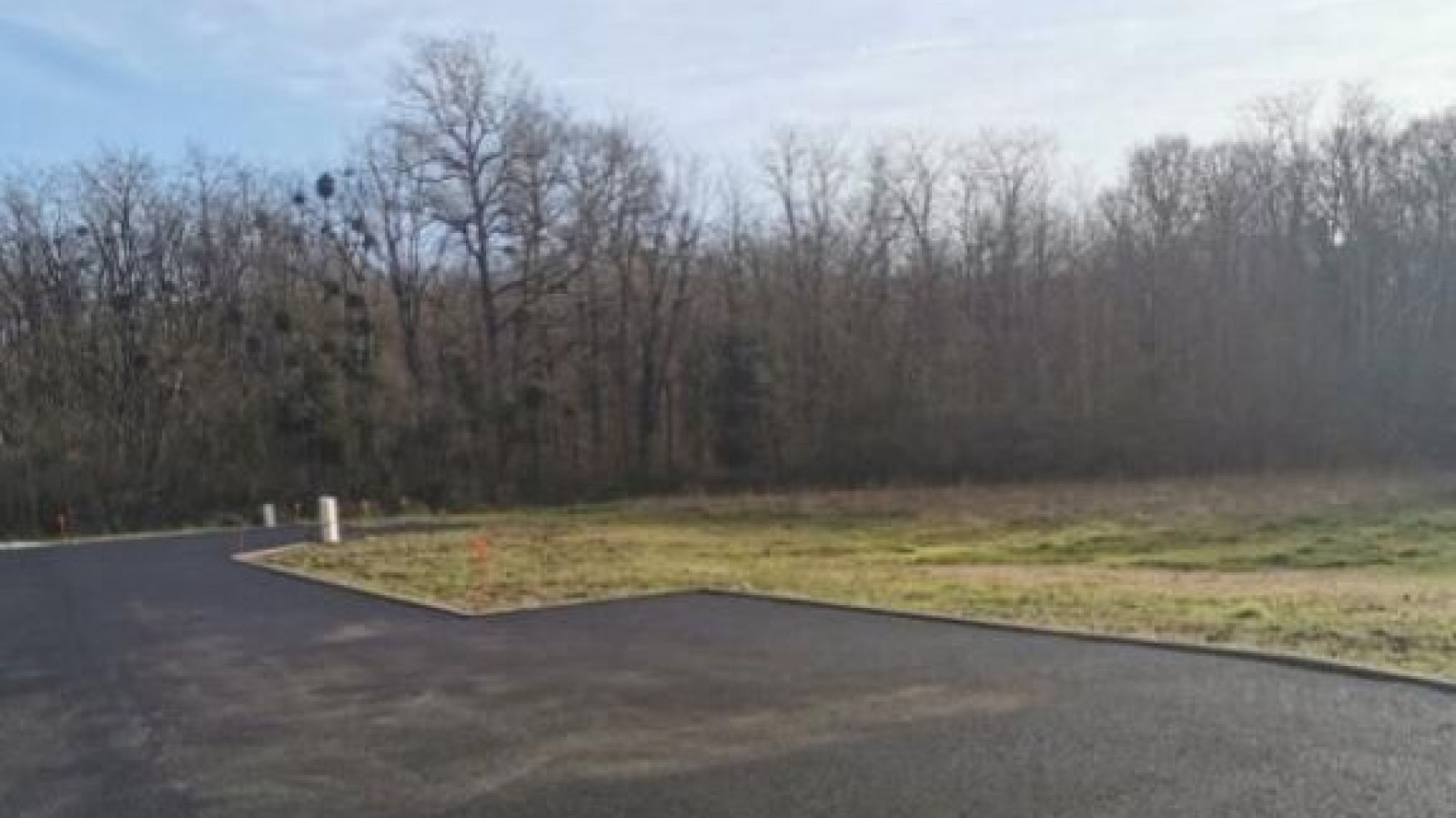 Terrain constructible de 688m2 à Veuzain-sur-Loire