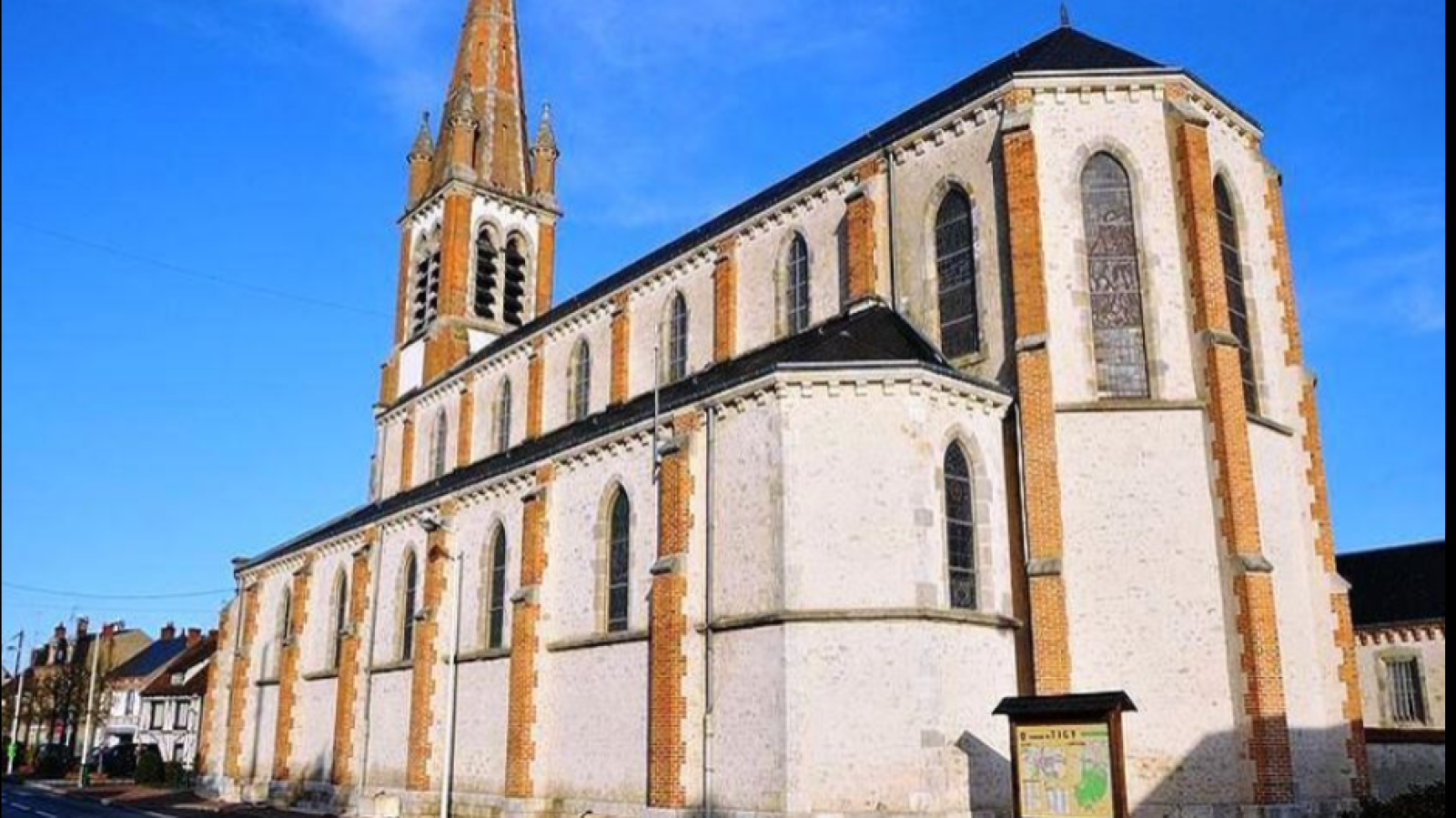 Terrain constructible de 400m2 à Vienne-en-Val