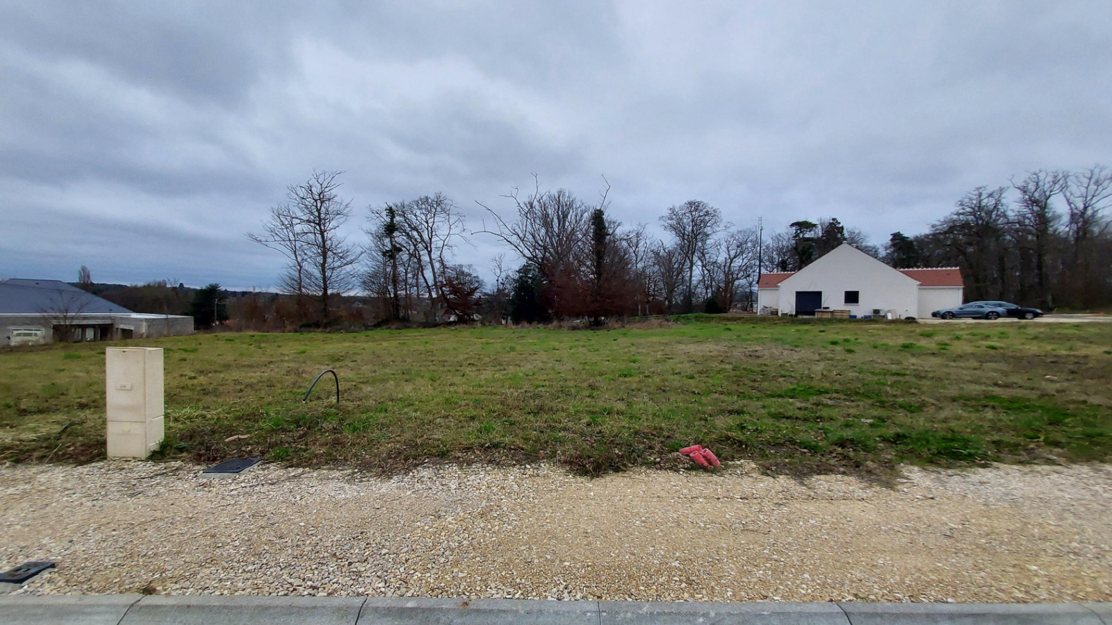 Terrain constructible de 719m2 à Cellettes