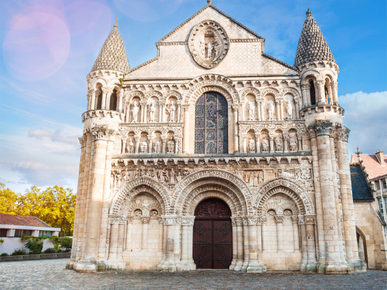 Constructeur de maison à Poitiers voir l'agence