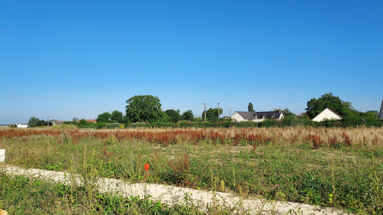 Terrain constructible de 407m2 à Blois