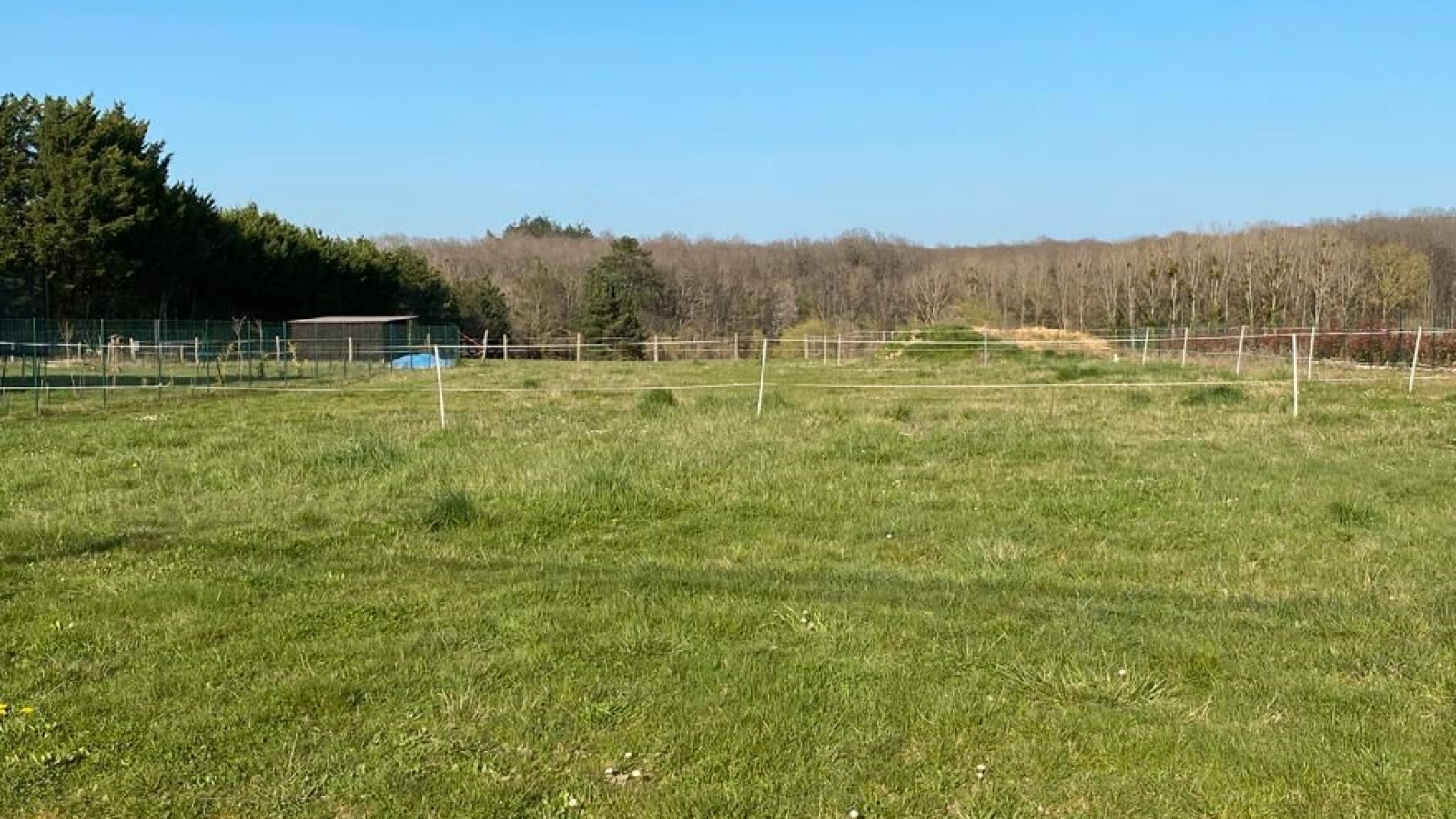 Terrain constructible de 1100m2 à Chaumont-sur-Loire