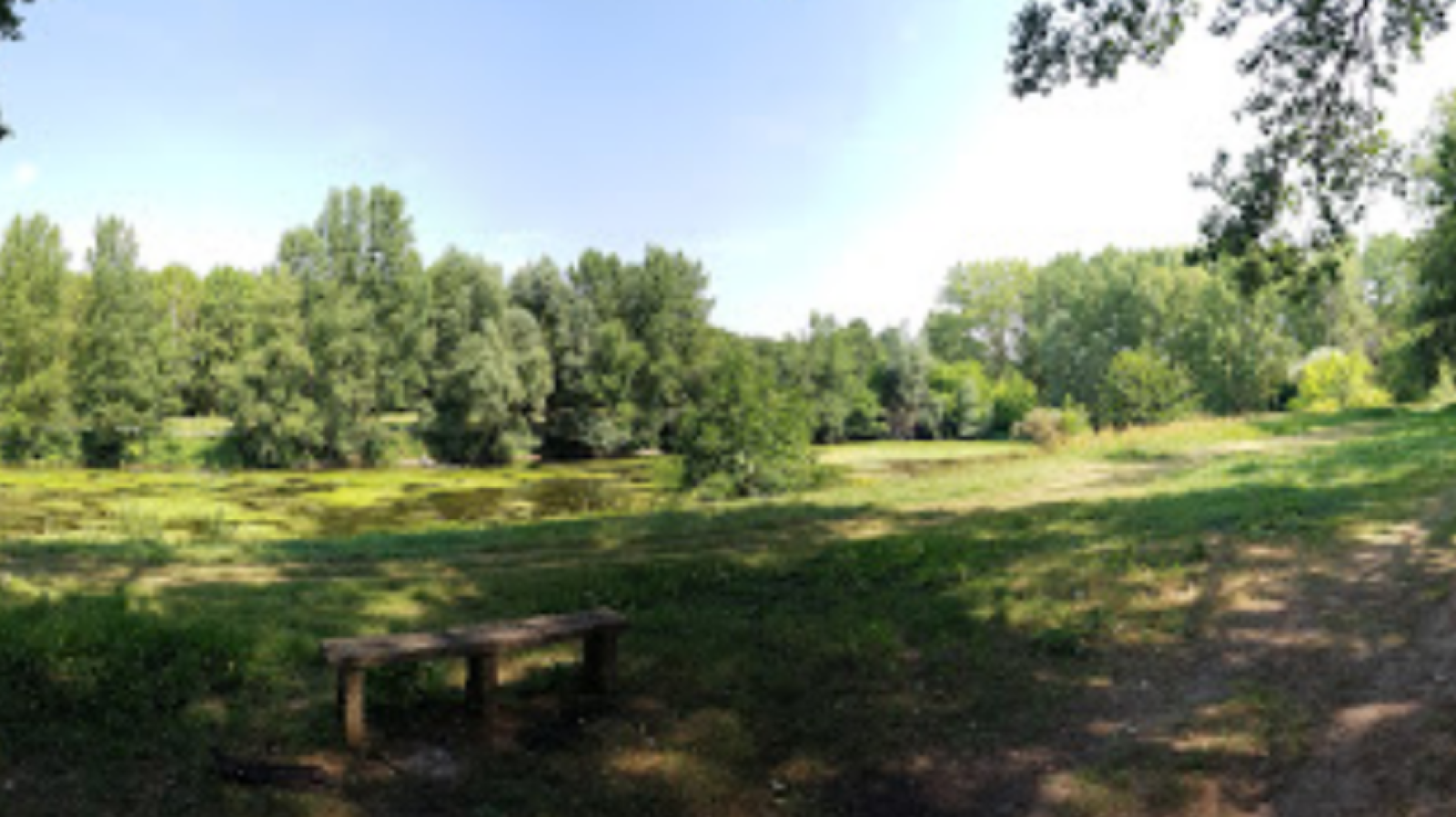 Terrain constructible de 400m2 à Saint-Lyé-la-Forêt