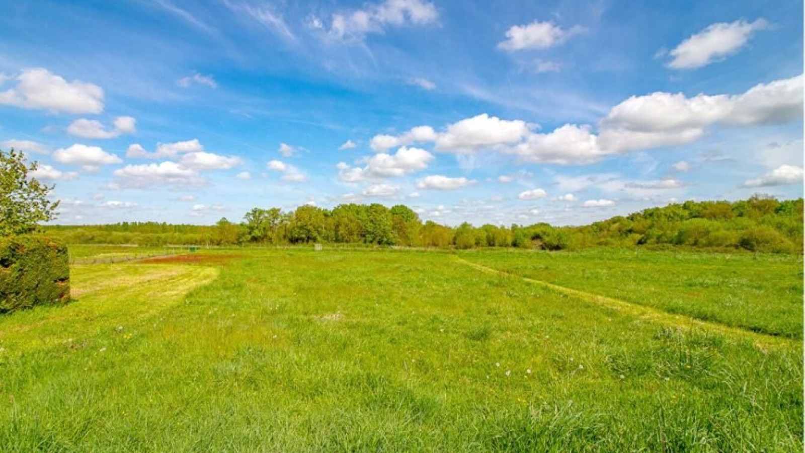 Terrain constructible de 1760m2 à Soings-en-Sologne