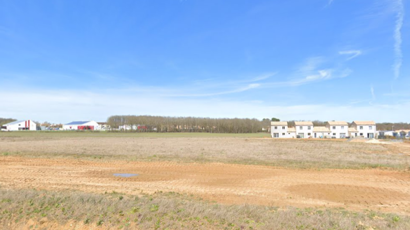 Terrain constructible de 308m2 à Mignaloux-Beauvoir